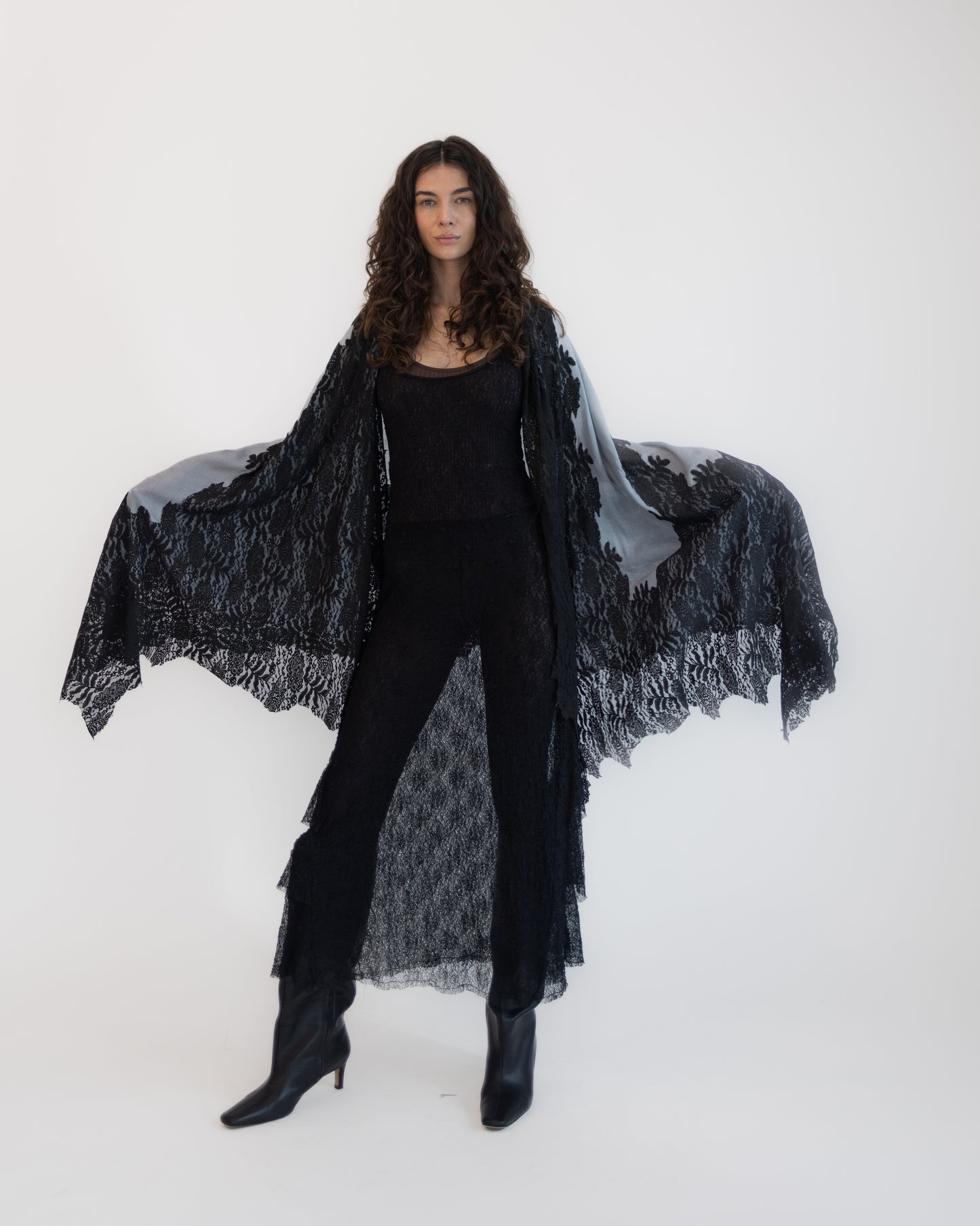 Cashmere w/ Lace Shawl in Black and Gray