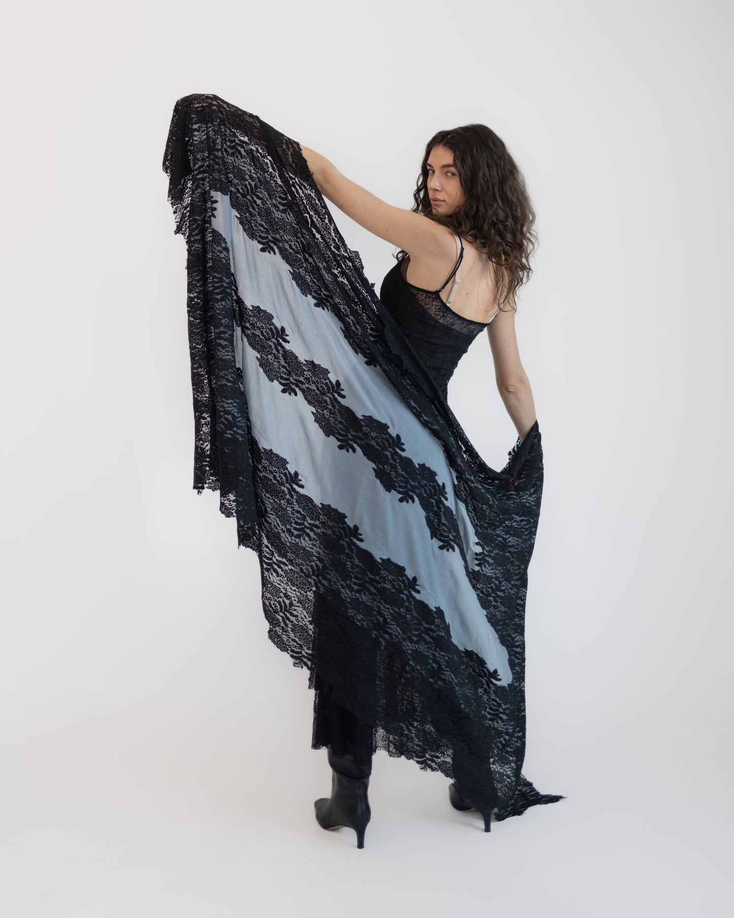Cashmere w/ Lace Shawl in Black and Gray