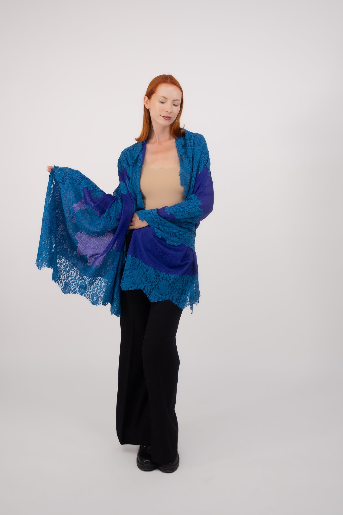 Cashmere W/ Lace Shawl Blue