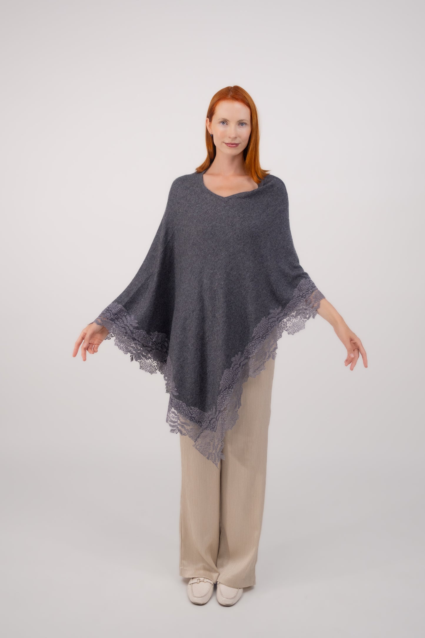 Poncho W/Lace Detail- Gray