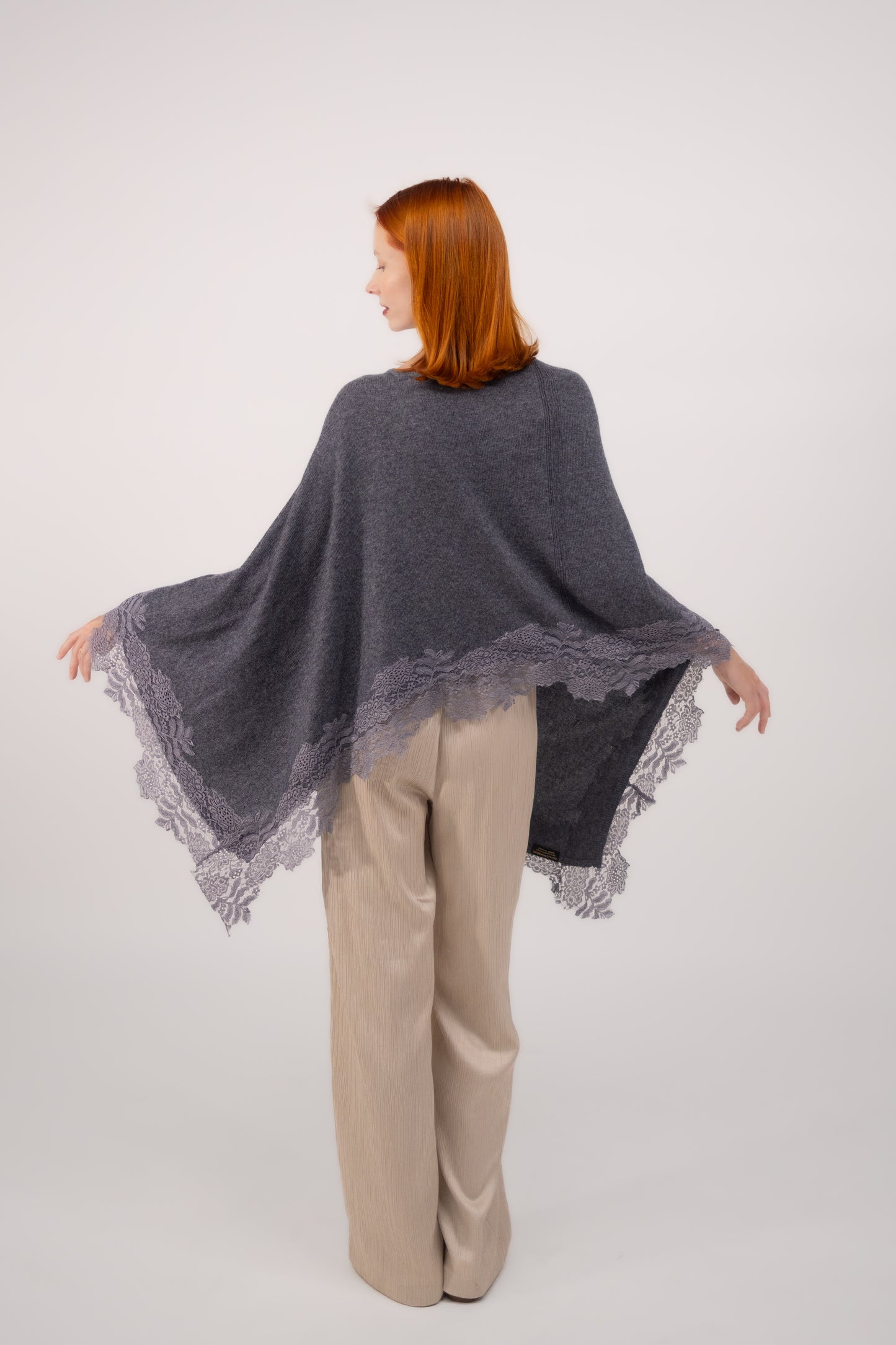 Poncho W/Lace Detail- Gray