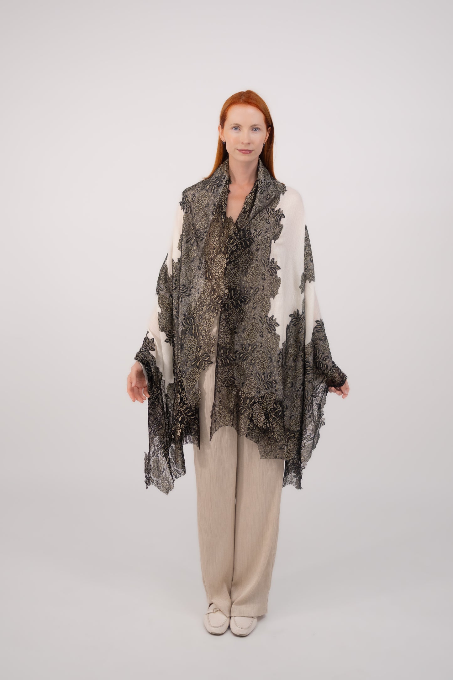 Cashmere W/ Lace Shawl Black and White