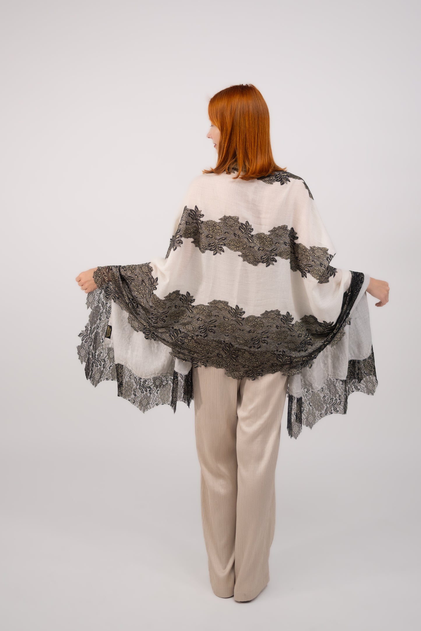 Cashmere W/ Lace Shawl Black and White