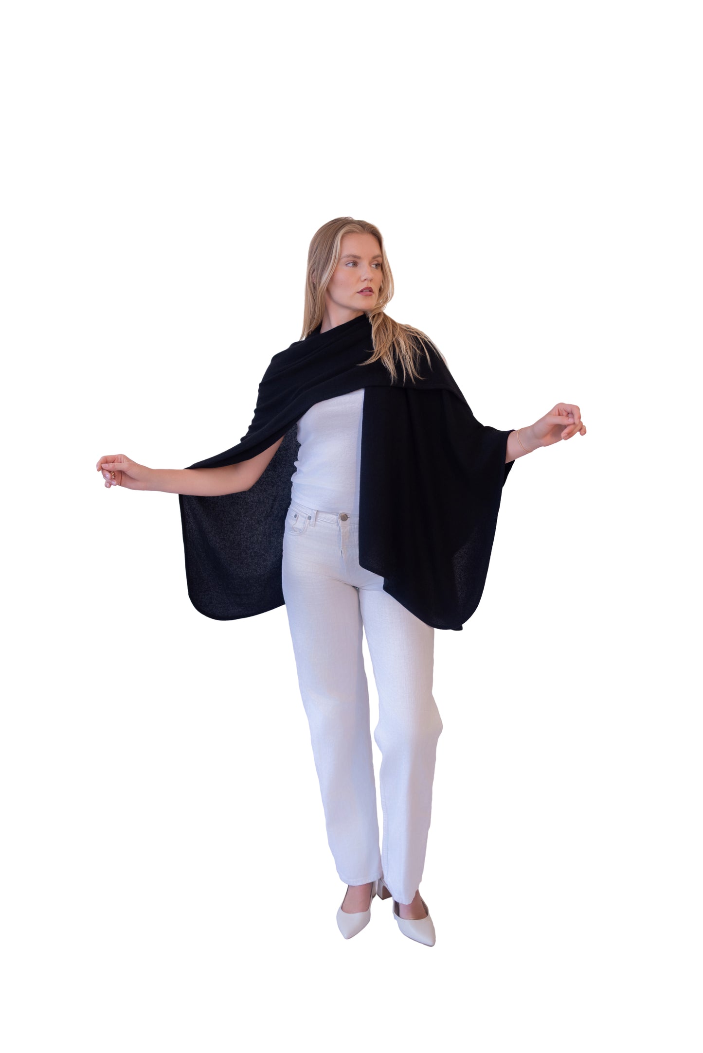 Supreme Cape Black
